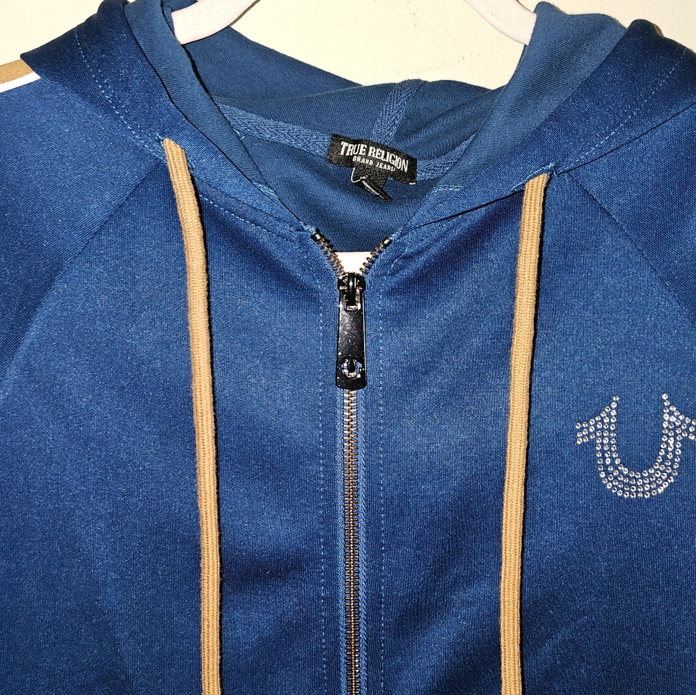 TRUE RELIGION BLUE SWEATSUIT